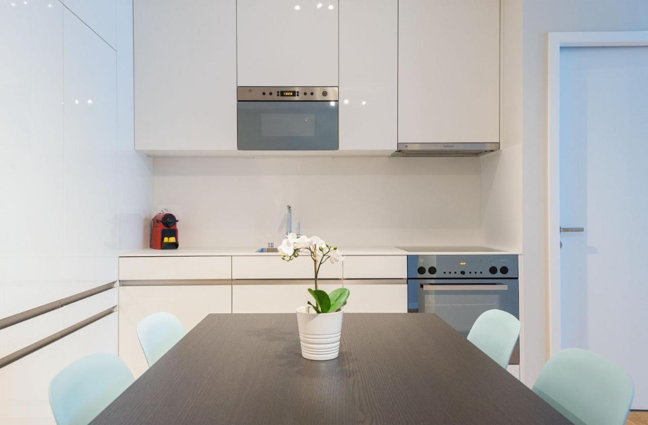 Hitrental Marktplatz Apartments Basel Bagian luar foto