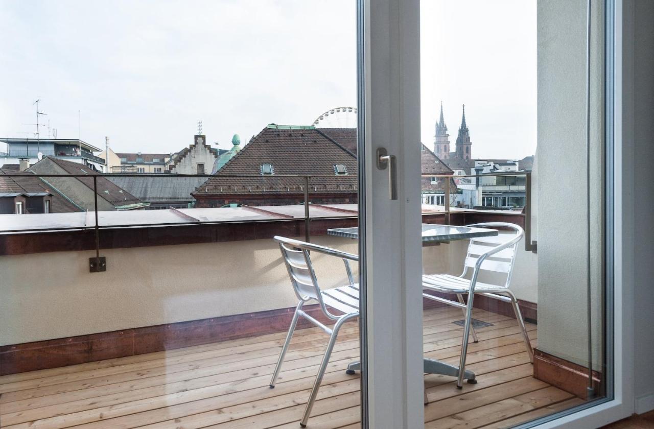 Hitrental Marktplatz Apartments Basel Bagian luar foto